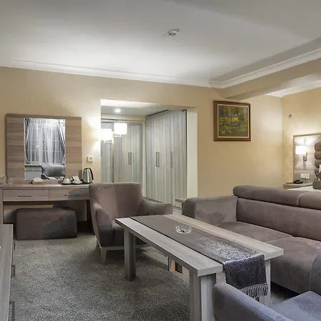 Hotell Grand Yazici Uludag (Bursa)